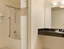 Chateau Nova Hotel & Suites