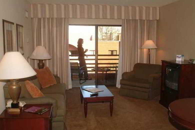 Hotel Doubletree Guest Suites Charlotte / Southpark
