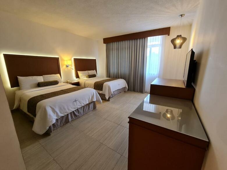 Hotel Marlon (.)