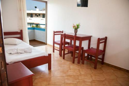 Yiannis Apartments & Studios