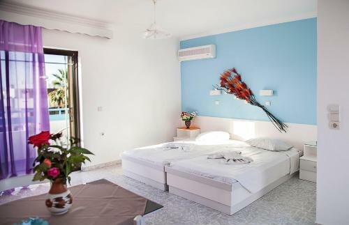 Yiannis Apartments & Studios