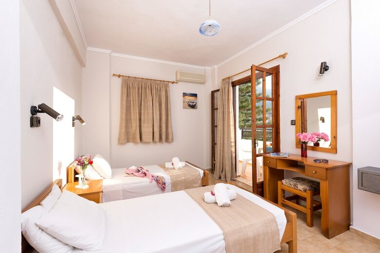 Kostas Apartments