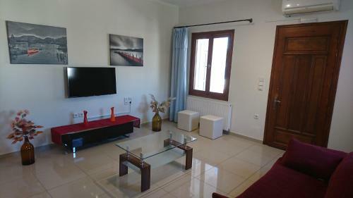 Iris Apartments