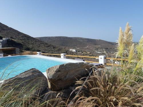 3 Paros *all Season* Villas
