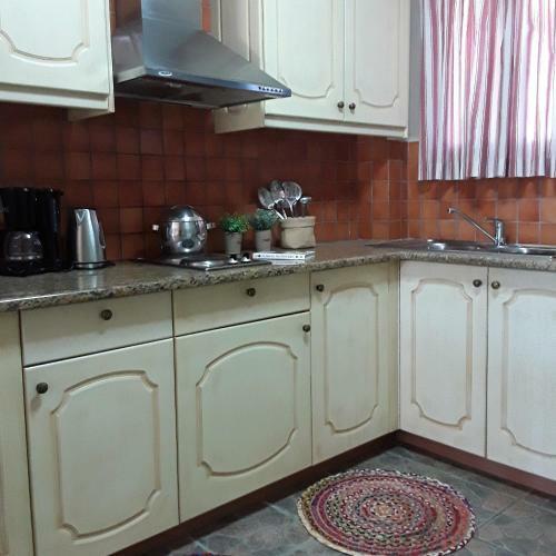 Efi & Sofia Apartments