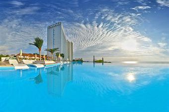 Grand Hotel & Casino International