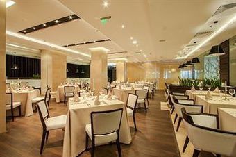 Grand Hotel & Casino International