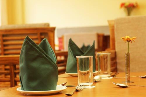 Hotel Tarayana Grand