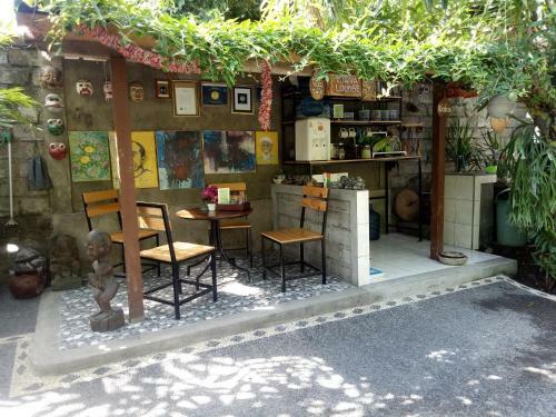 Tjana Homestay
