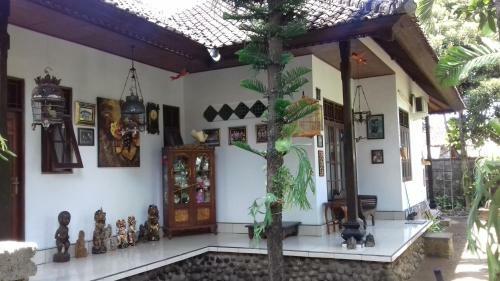Tjana Homestay