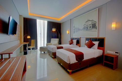 Pasar Baru Square Hotel Bandung, Dhm Associates.