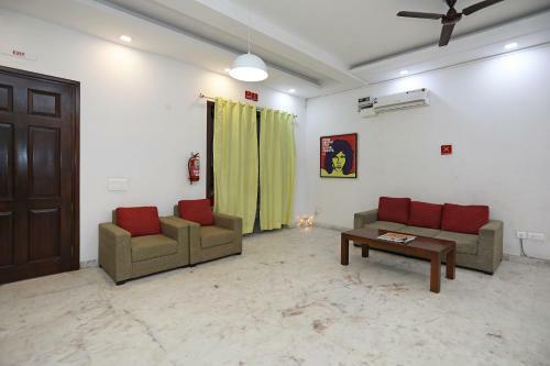 Hotel Oyo Flagship 136 Sector 45 Noida