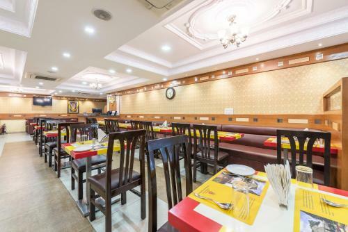 Hotel Treebo Akshaya Lalbagh Inn