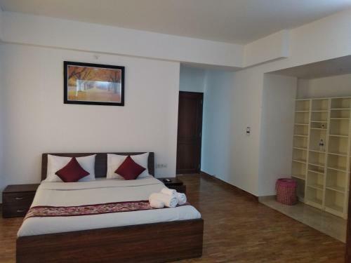 Bed & Breakfast Advantage 2 U Hospitality Kharadi, Pune