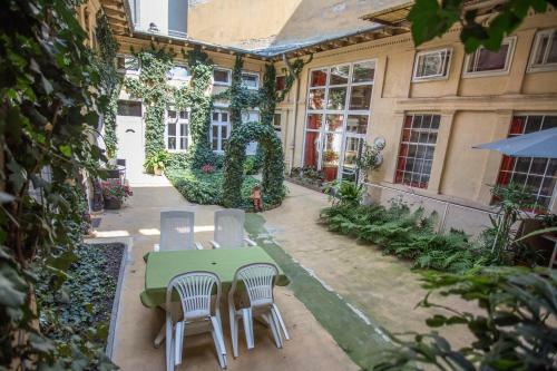 Hostal Oasis Guest House Budapest