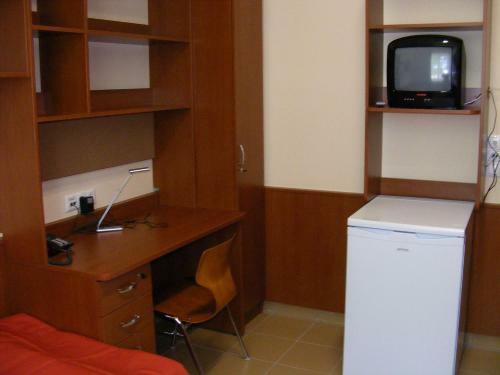 Oec West Hostel