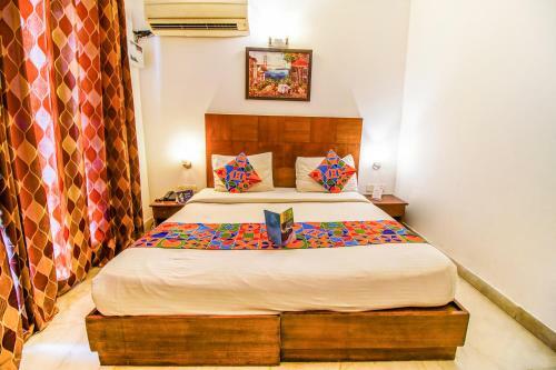 Hotel Oyo Premium Golf Course II