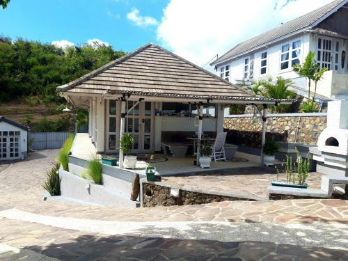 Hostal Lombok Hill Wiolett
