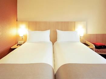 Hotel Ibis Luton Airport