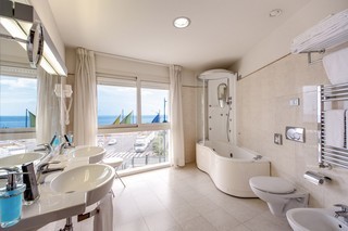 Aga Hotel