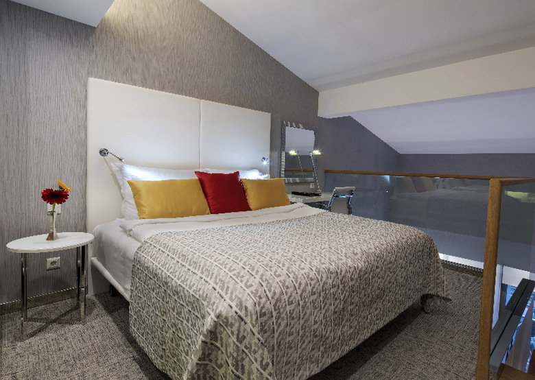 The Sense Deluxe Hotel