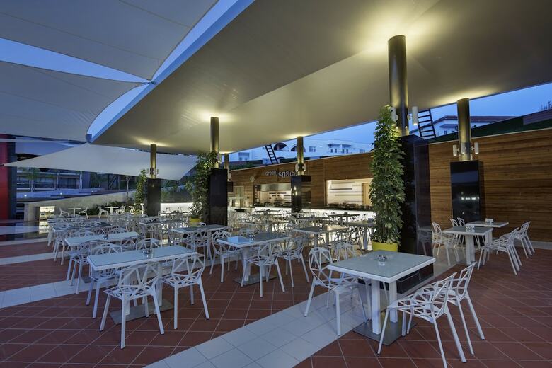 The Sense Deluxe Hotel