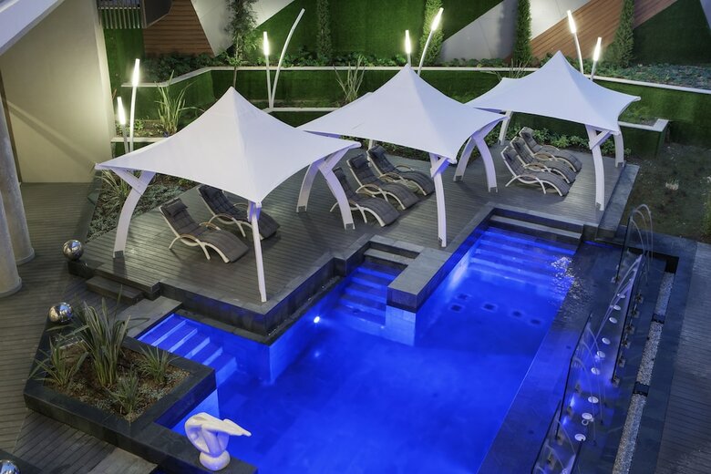 The Sense Deluxe Hotel