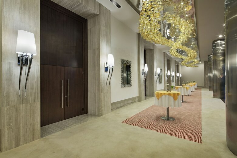 The Sense Deluxe Hotel