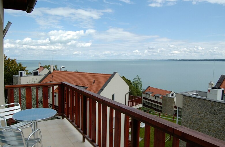 Echo Residence All Suite Hotel