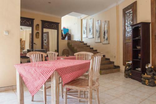 Hostal Reddoorz @ Goa Gong Jimbaran