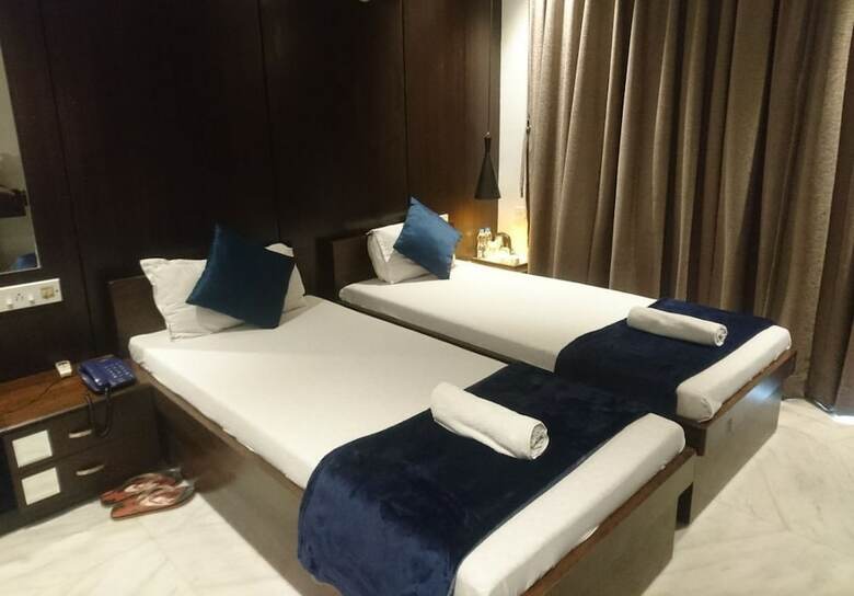 Hotel Tatvam Residency