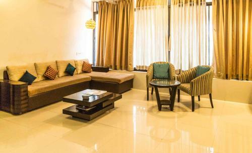 2 Bedroom Apartment Near Candolim Beach Cm012
