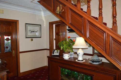 Balcony House B&B