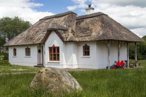 Old Killarney Cottages