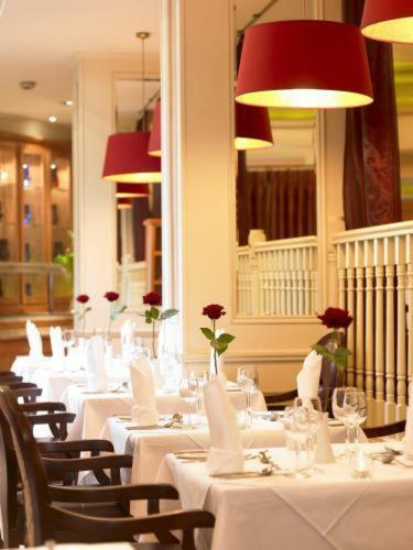 Castlecourt Hotel, Spa & Leisure