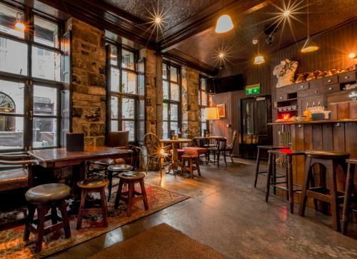 Spanish Arch Hotel