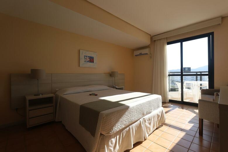 Ingleses Praia Hotel