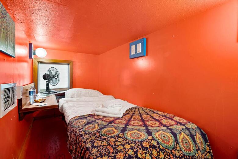 Hostal Qupqugiaq Inn