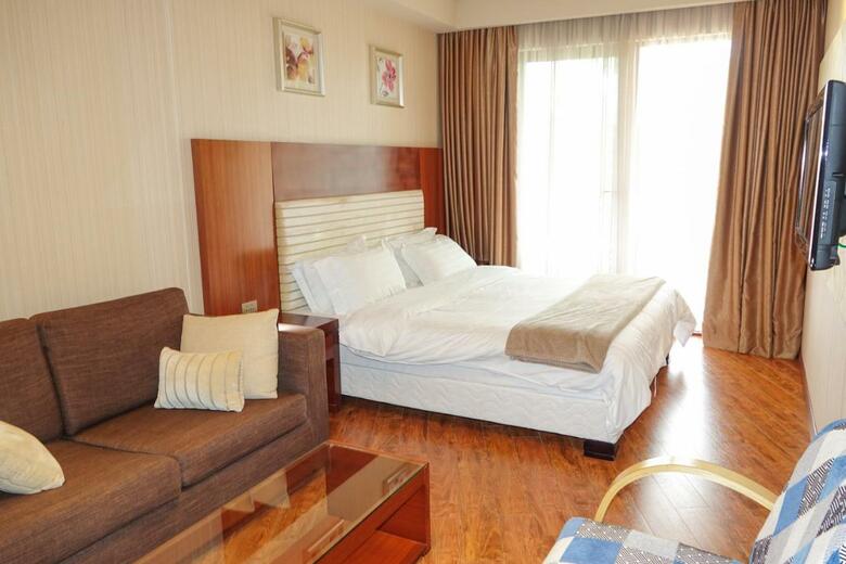 Luxury Dreamland Oasis Apartments