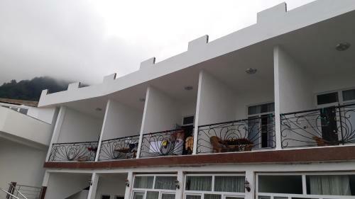 Hostal Guesthouse On Ioane Lazis 1 Ally