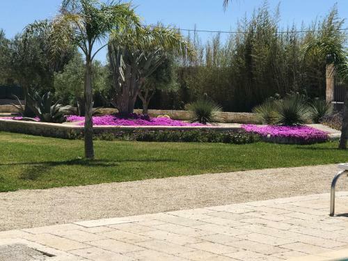 Mythos Holidays & Events