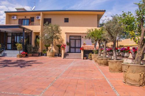 Hotel Malavoglia Inn
