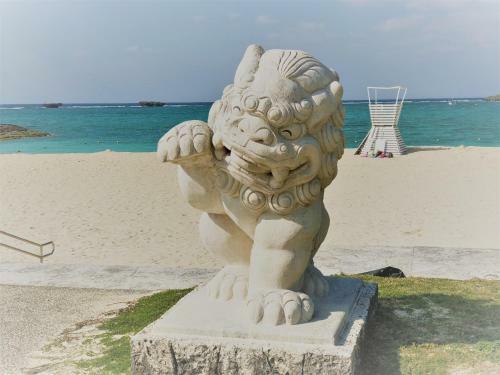 Hostal Pension Crystal Inn Onna