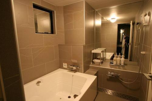 Hotel Varkin (adult Only)