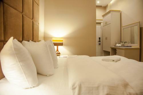 Grand Sapphire Hotel