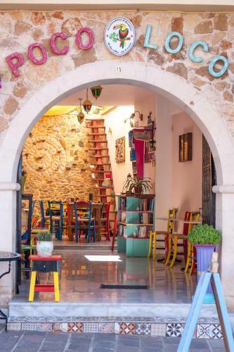 Bed & Breakfast Poco Loco Hotel