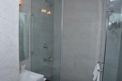 Hotel Hide Away Suites