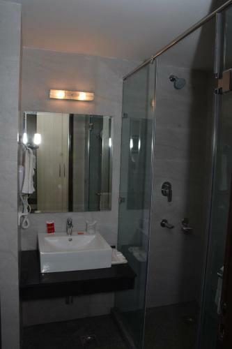 Hotel Hide Away Suites