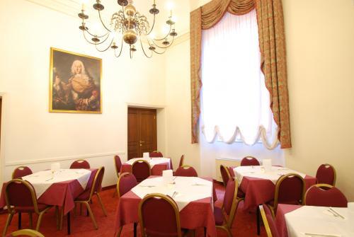 Hotel Palace