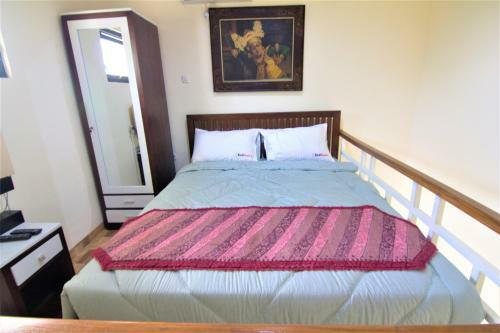 Hostal Reddoorz @ Mayjen Sungkono